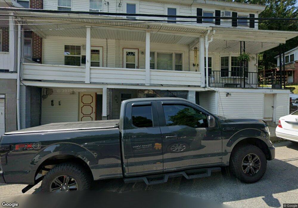 112 1/2 Orwigsburg St, Tamaqua, PA 18252 - photo 1