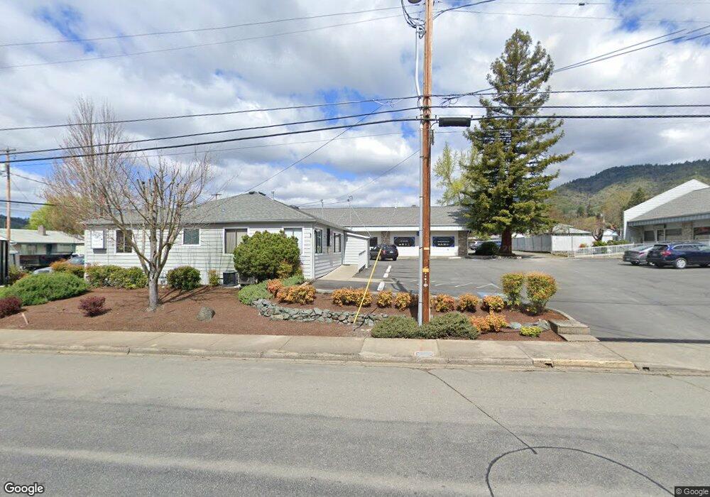 1309 NE 7th St, Grants Pass, OR 97526 - photo 1
