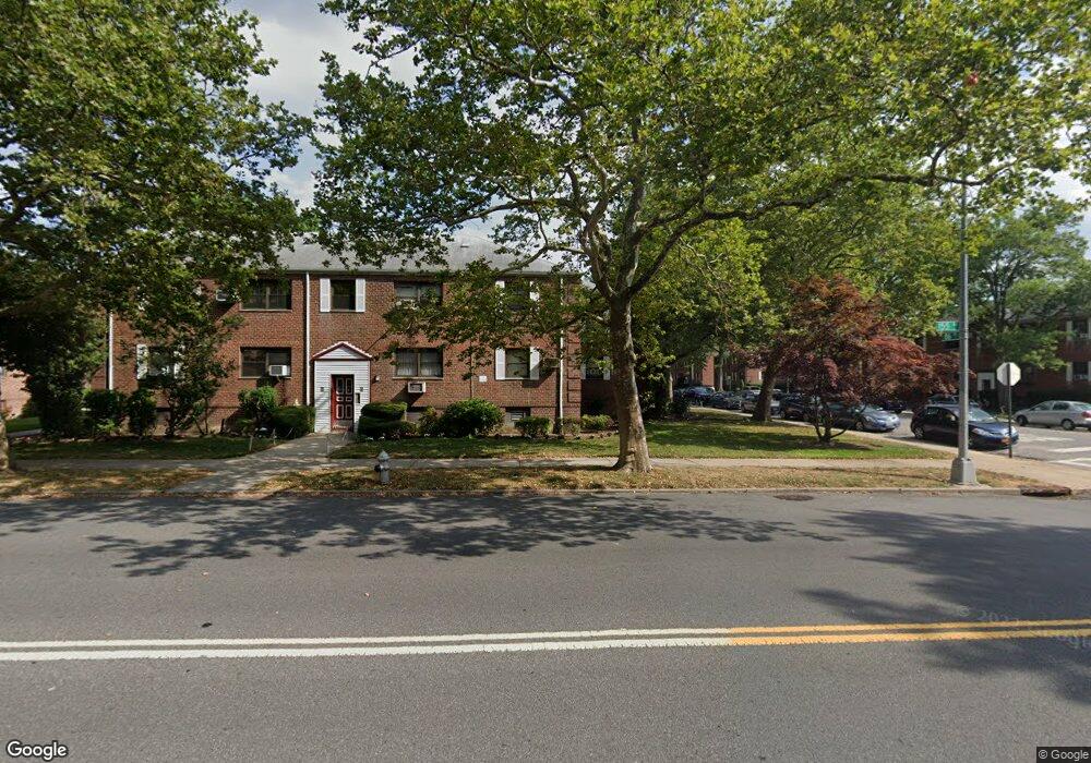 86-06 155th Ave unit 4, Howard Beach, NY 11414 - photo 1