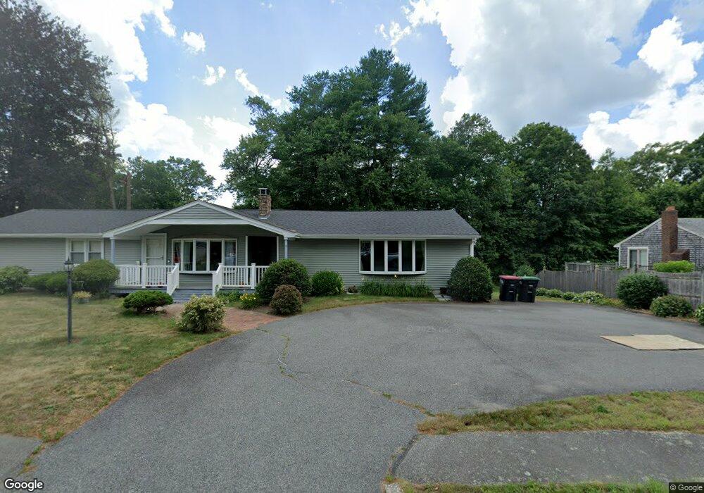 82 Fiske Dr, Bridgewater, MA 02324 - photo 1