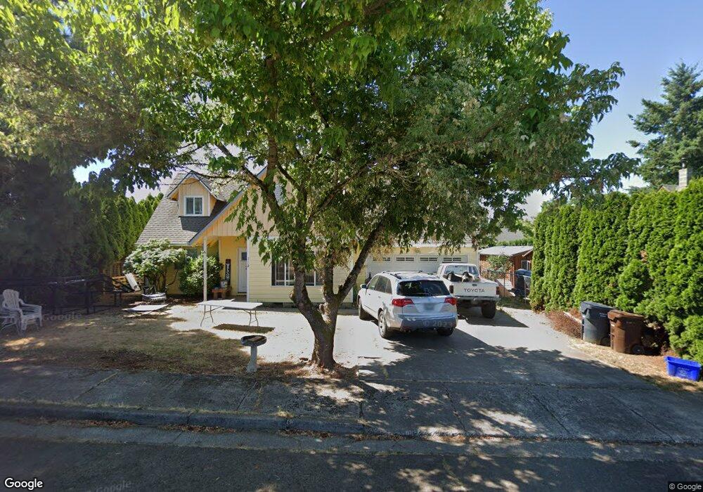 712 E Heintz St, Molalla, OR 97038 - photo 1