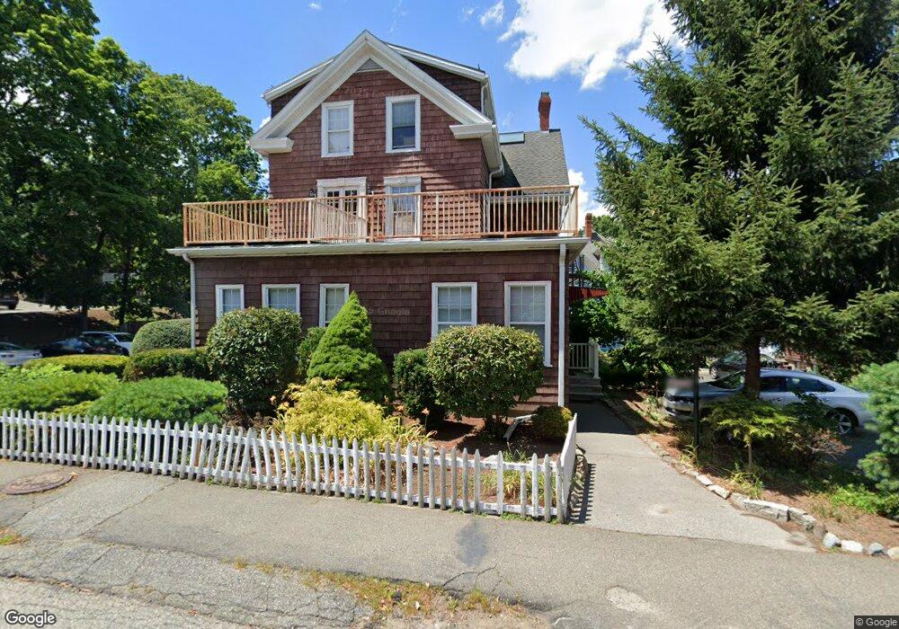 9 Mount Ida St unit 1, Newton, MA 02458 - photo 1