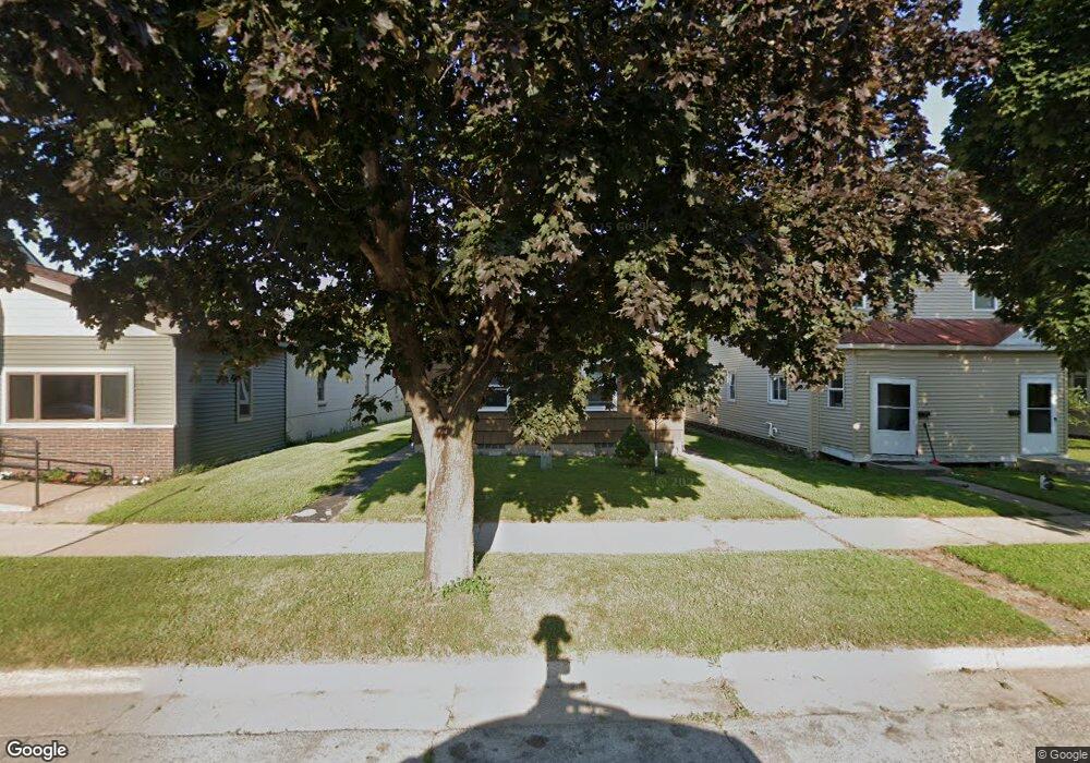 1211 8th St S, La Crosse, WI 54601 - photo 1