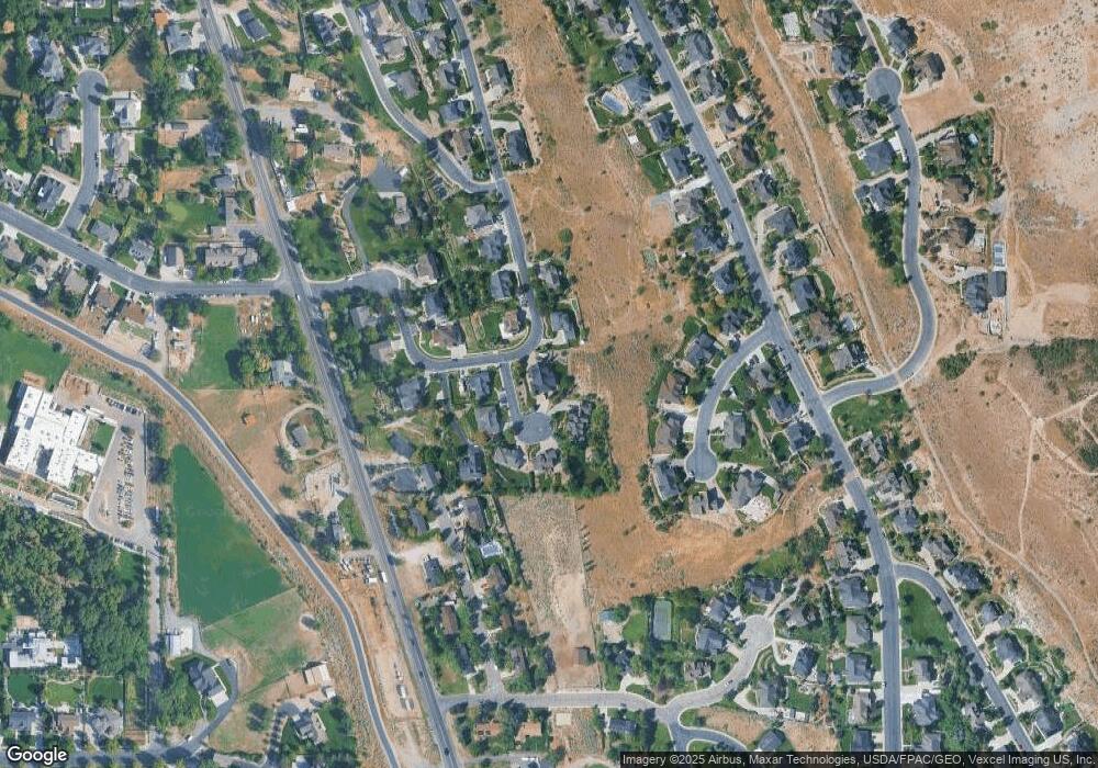 9352 Avanyu Ct, Pleasant Grove, UT 84062 - photo 1