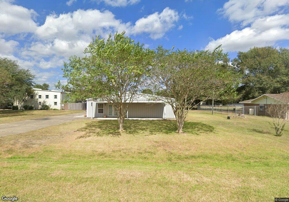 32218 Robin Ln, Waller, TX 77484 - photo 1