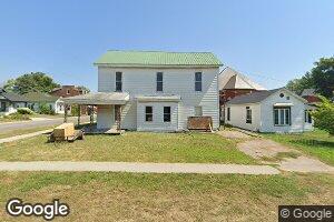 100 S 9th St, Louisiana, MO 63353