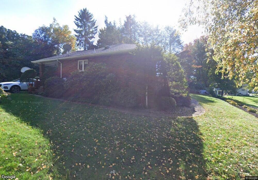 11 Lolli Ln, Dupont, PA 18641 - photo 1