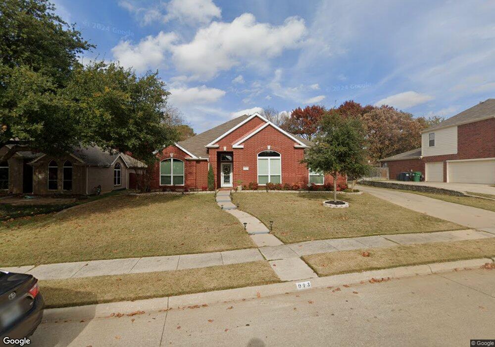 913 Chapel Dr, Denton, TX 76205 - photo 1