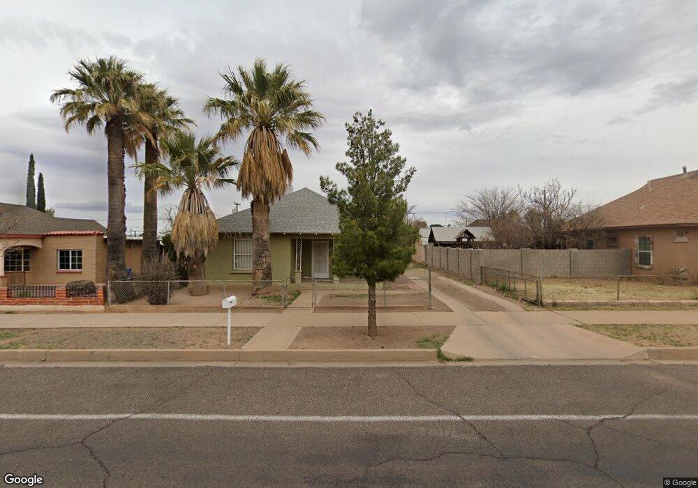 946 1/2 E 6th St, Douglas, AZ 85607 - photo 1