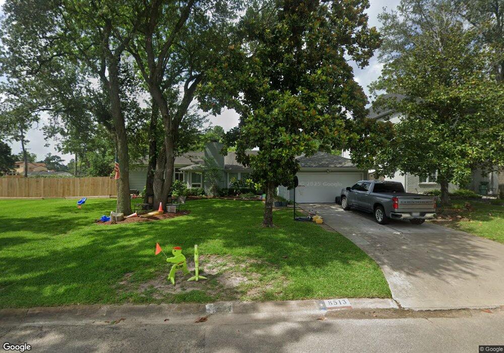 8513 Panatella Dr, Houston, TX 77055 - photo 1