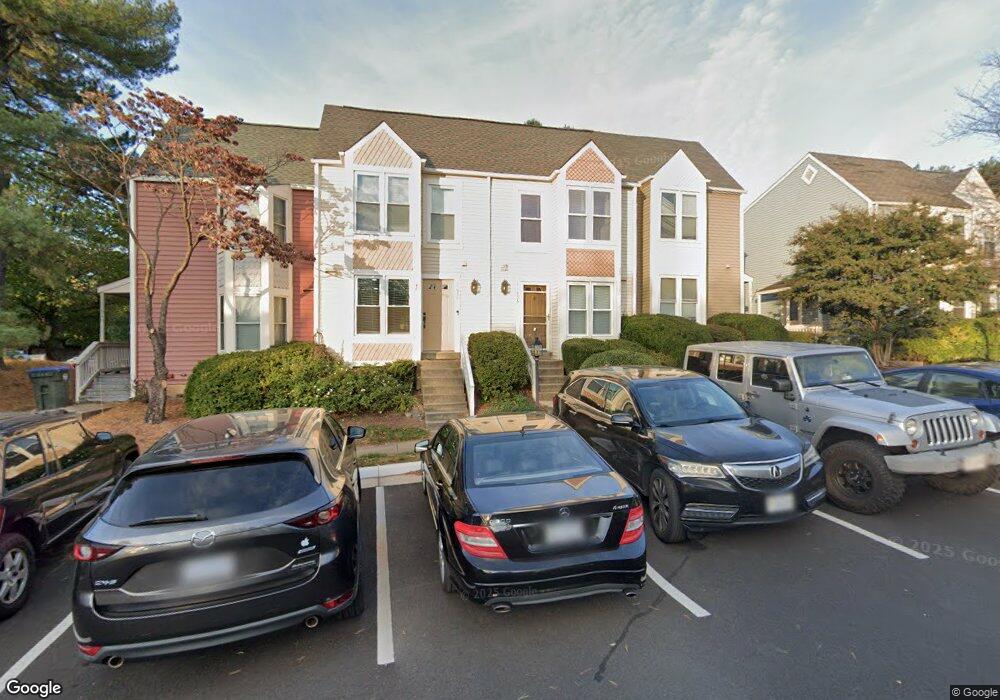 11936 Redtree Way, Reston, VA 20194 - photo 1