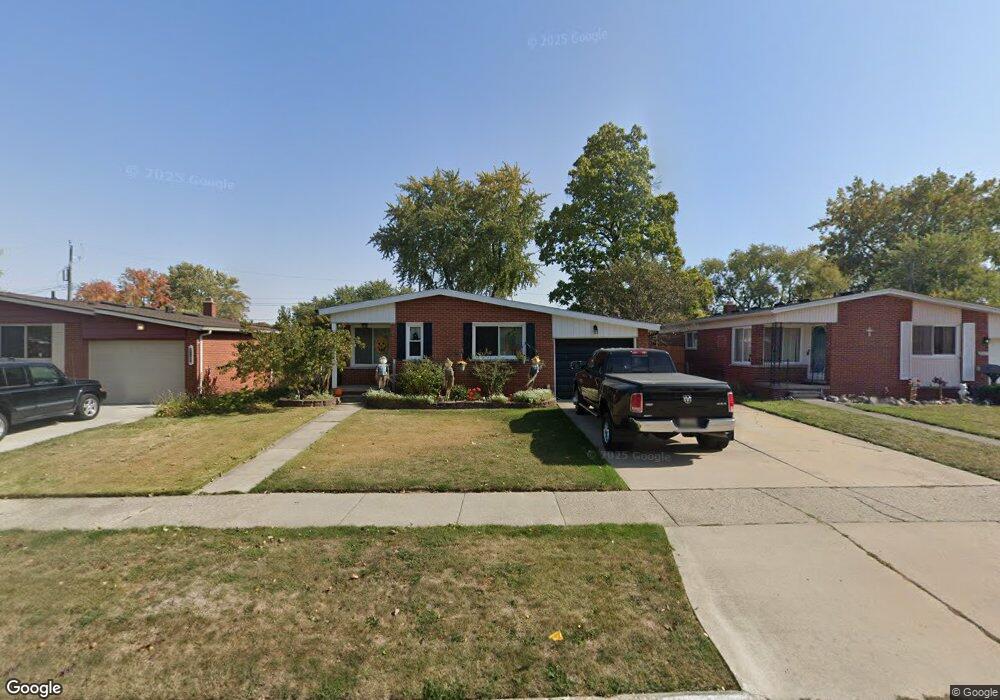 30508 J Carls St, Roseville, MI 48066 - photo 1