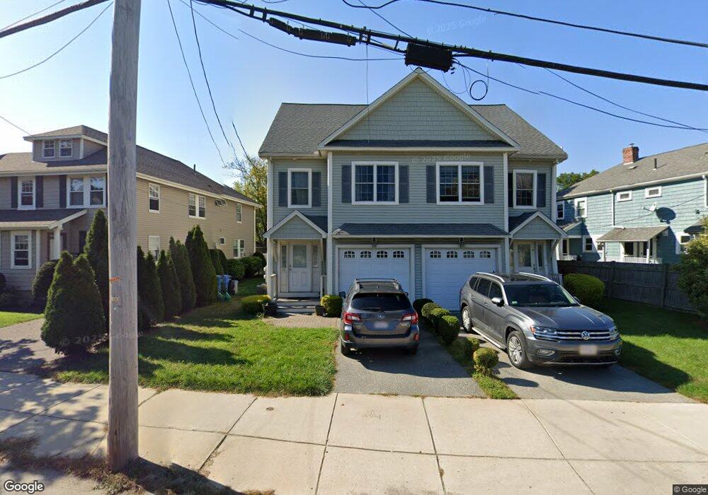 98 Grove St unit 1, Belmont, MA 02478 - photo 1