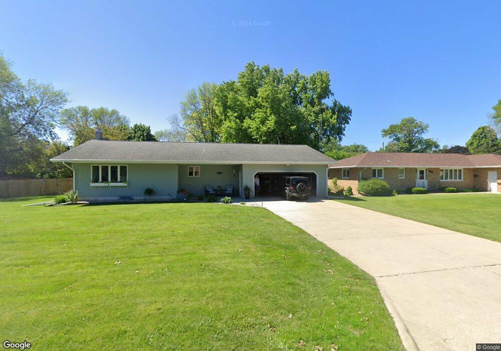 1020 2nd Ave NE, Clarion, IA 50525 - photo 1