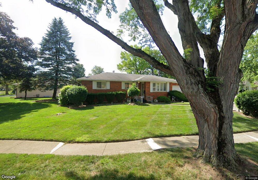 1120 Belden Rd, Columbus, OH 43229 - photo 1