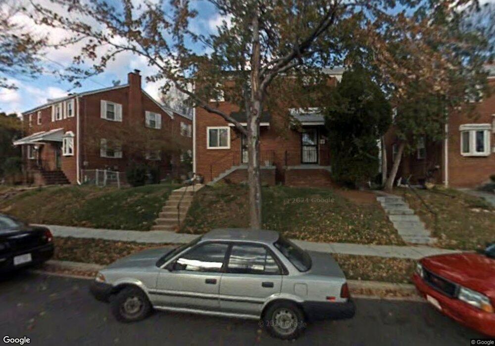 724 Hilltop Terrace SE, Washington, DC 20019 - photo 1