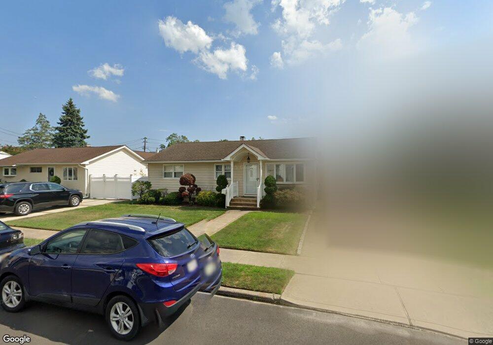 701 Anderson Ave, Franklin Square, NY 11010 - photo 1