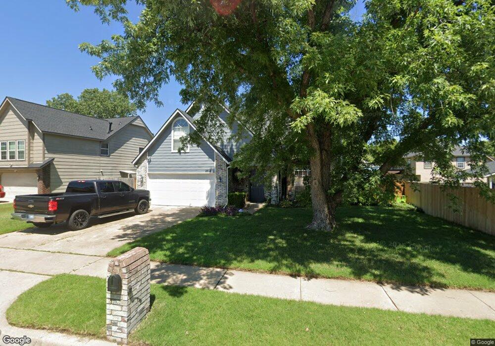 2512 W Gary St, Broken Arrow, OK 74012 - photo 1