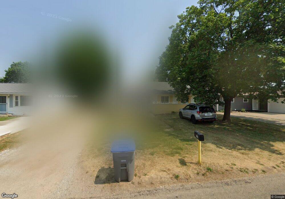 903 Chella St, Sturgis, MI 49091 - photo 1