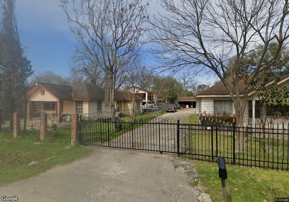 2009 Bennington St, Houston, TX 77093 - photo 1