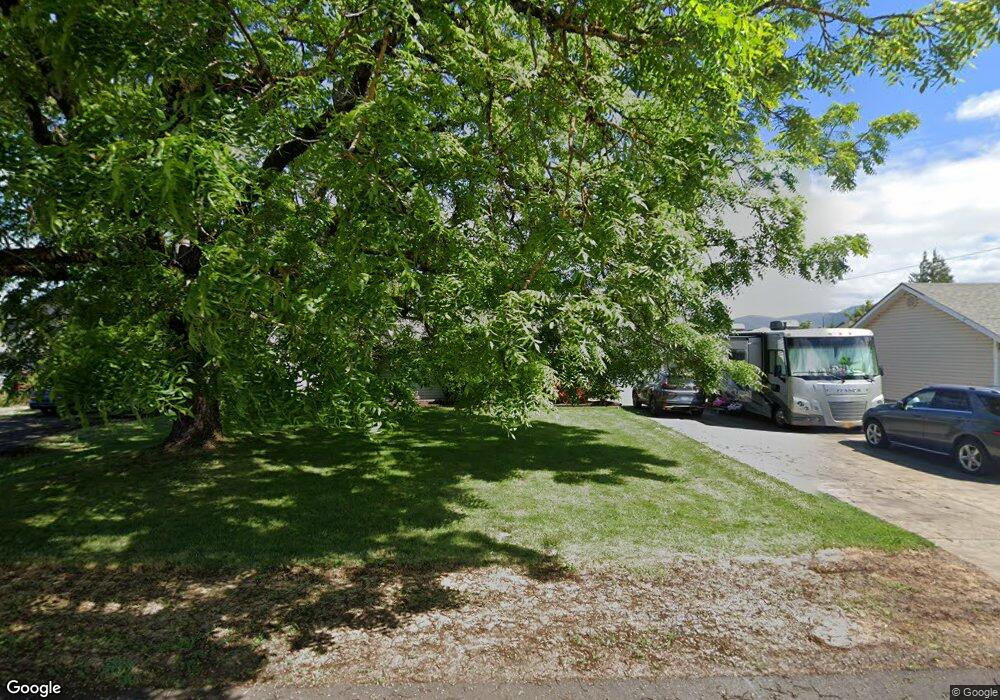 3549 Sisters View Ave, Eugene, OR 97401 - photo 1