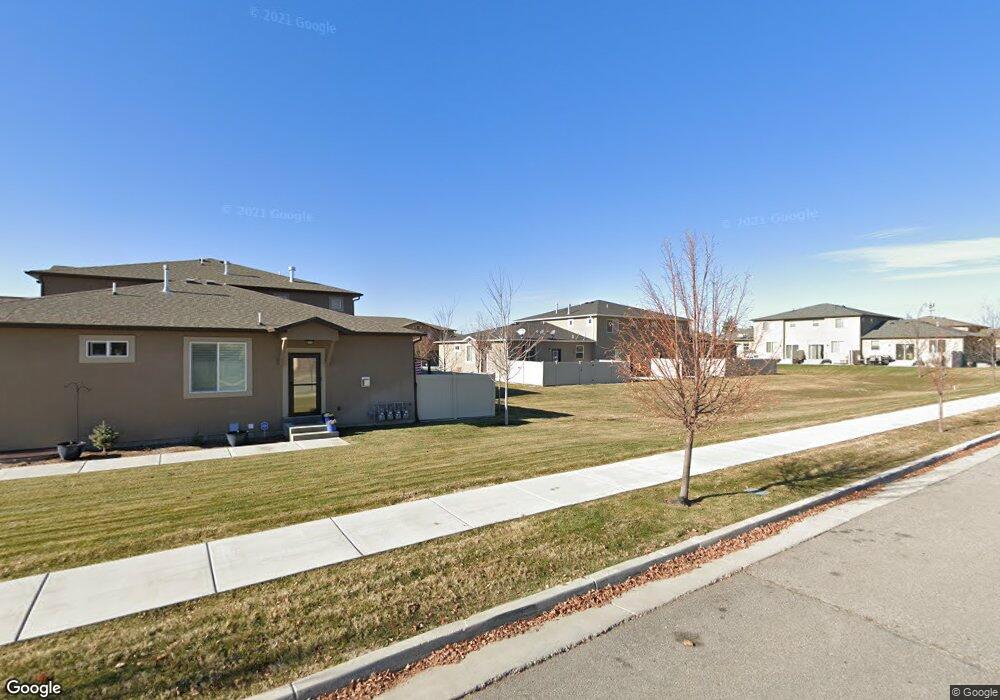 746 S 70 E, Smithfield, UT 84335 - photo 1