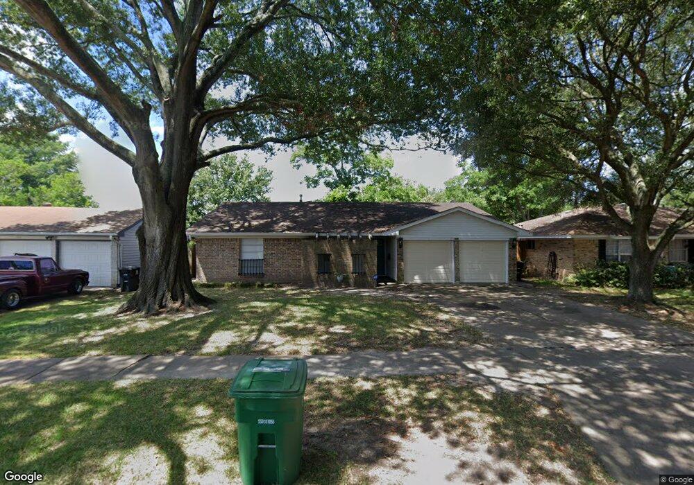 11010 Hoffer St, Houston, TX 77089 - photo 1