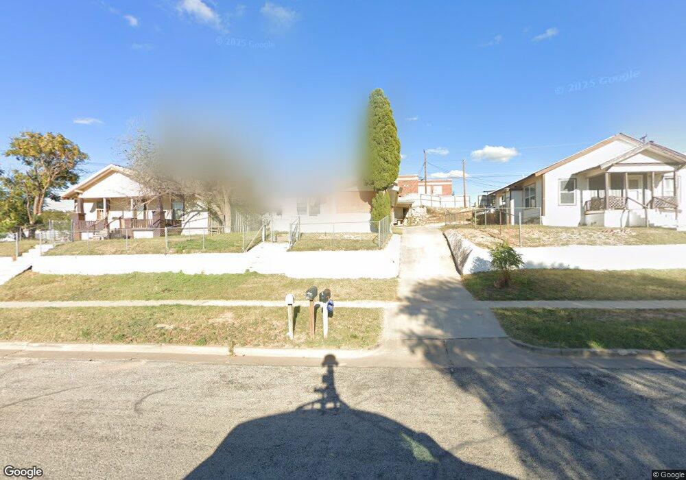 1003 S Main St unit B, Big Spring, TX 79720 - photo 1