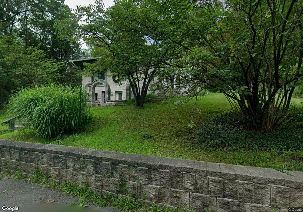 606 Main St, Jim Thorpe, PA 18229 - photo 1