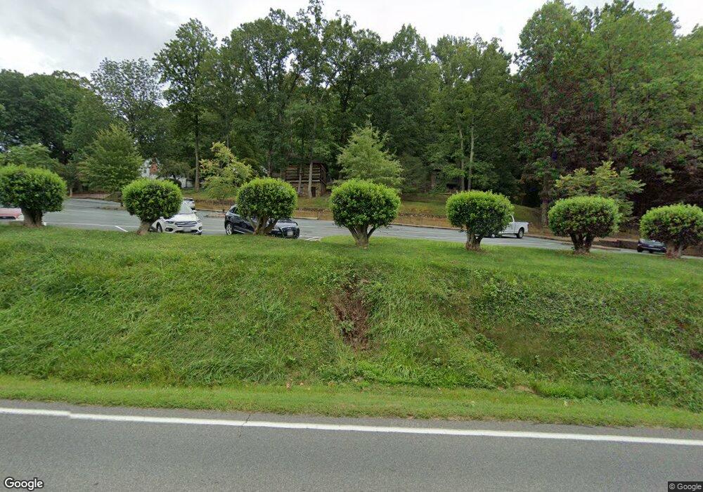 641 Thomas Jefferson Pkwy, Charlottesville, VA 22902 - photo 1