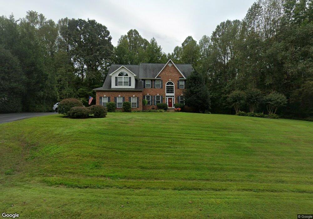 9360 Megatha Ln, Owings, MD 20736 - photo 1