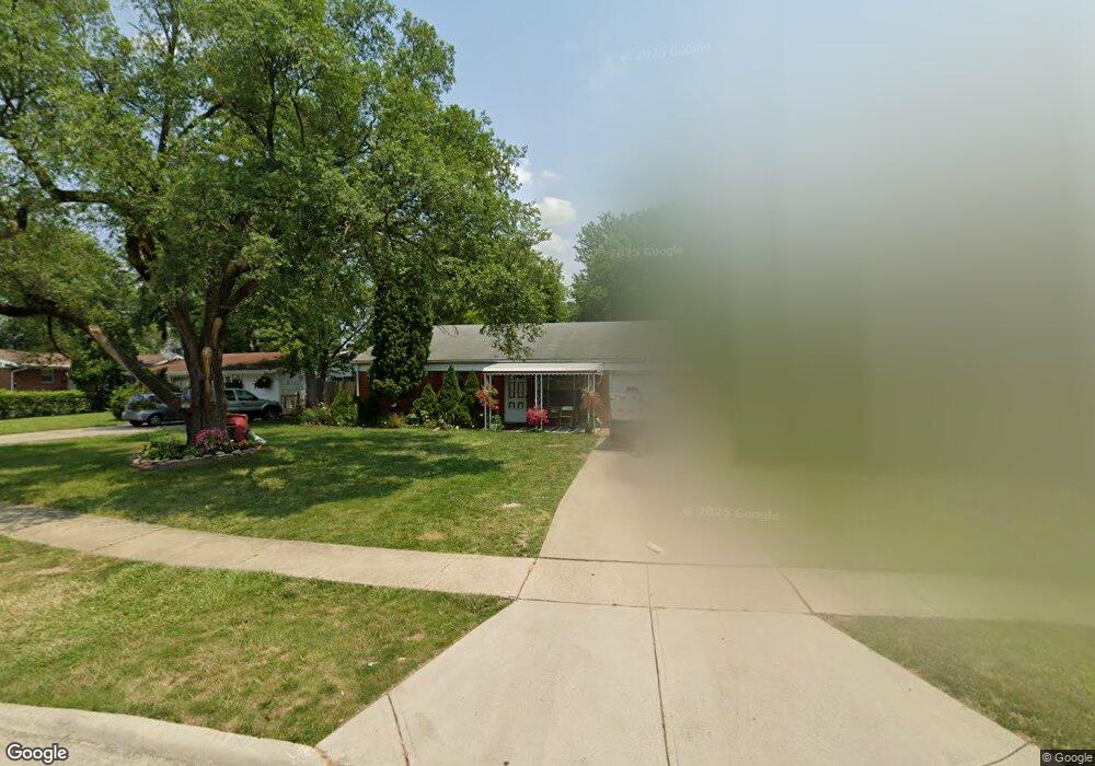 366 S Murray Hill Rd, Columbus, OH 43228 - photo 1