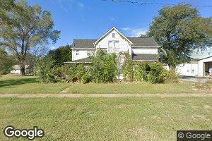 410 E St, Hamburg, IA 51640