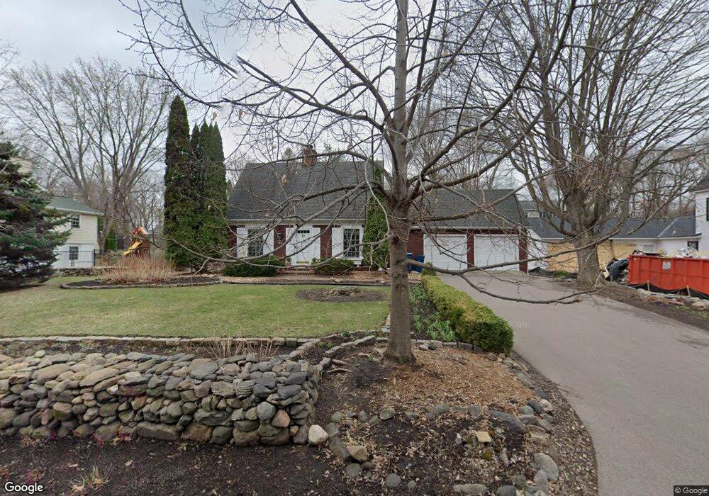 18845 Azure Rd, Wayzata, MN 55391 - photo 1