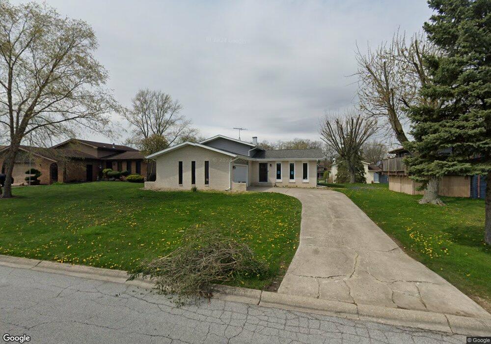 8672 Mathews Ln, Crown Point, IN 46307 - photo 1