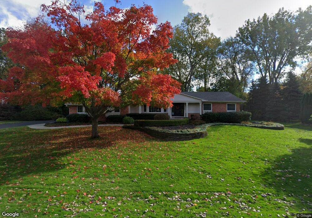 6265 Thorncrest Dr, Bloomfield Hills, MI 48301 - photo 1