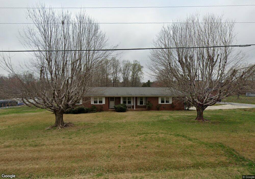 413 Nixon Rd, Statesville, NC 28625 - photo 1