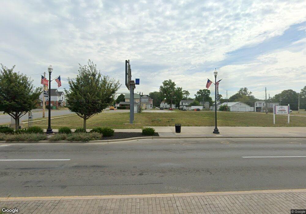 227 1/2 N Main St, Findlay, OH 45840 - photo 1