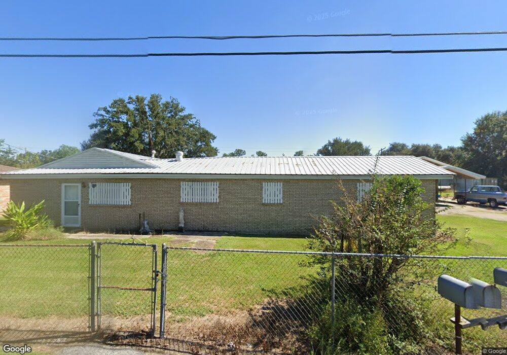 573 Ayo St, Raceland, LA 70394 - photo 1