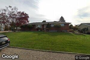 105 Cedarwood Dr, Wilkes Barre, PA 18702