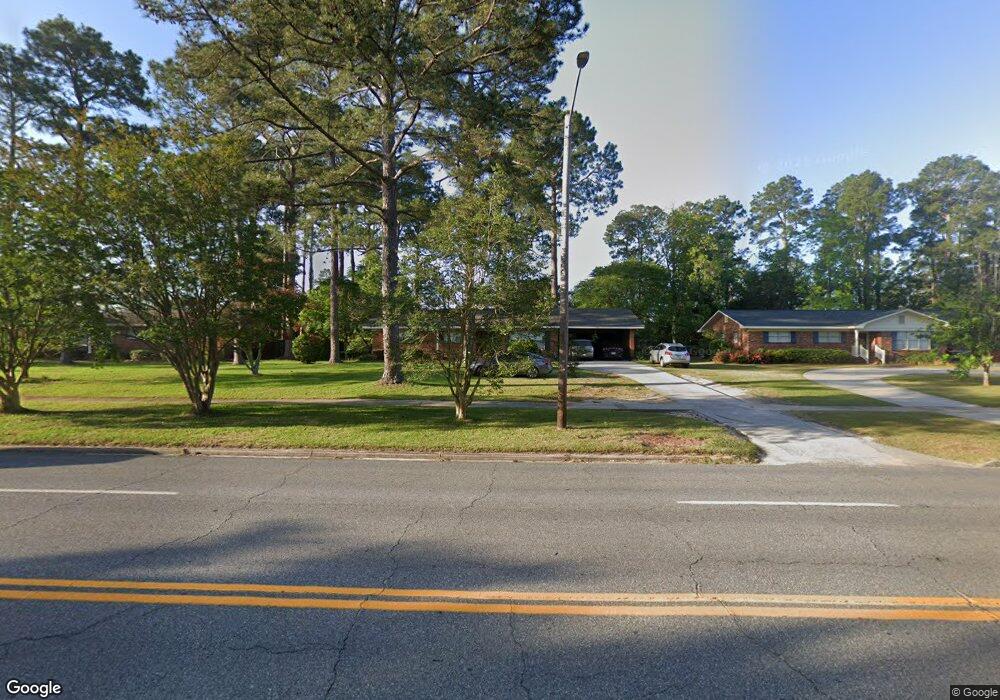 810 8th St W, Tifton, GA 31794 - photo 1