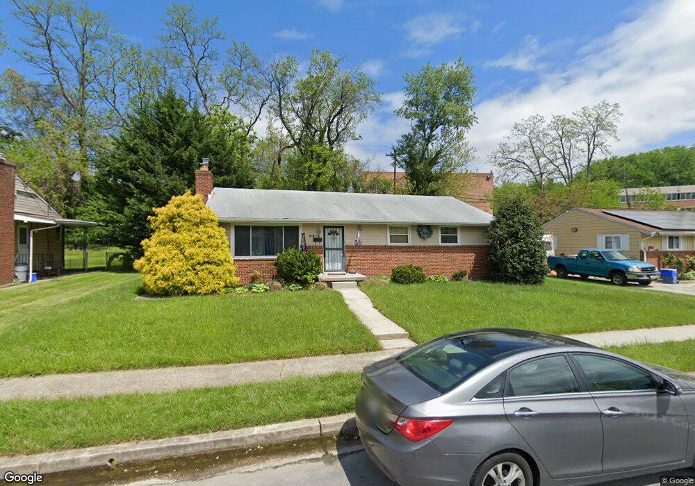 6816 Collinsdale Rd, Parkville, MD 21234 - photo 1