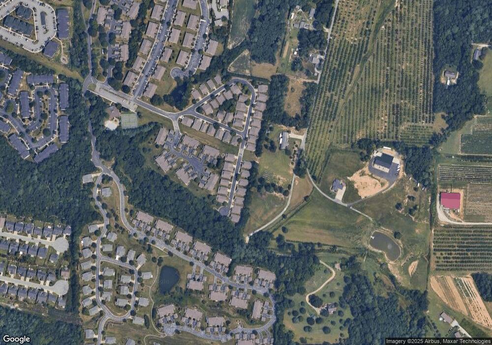 36 Gray Wolf Ln, Hendersonville, NC 28792 - photo 1