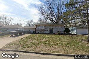 400 Manor Dr NE, Minneapolis, MN 55432