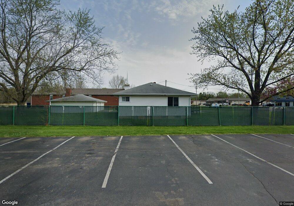 5470 Fenton Rd, Flint, MI 48507 - photo 1