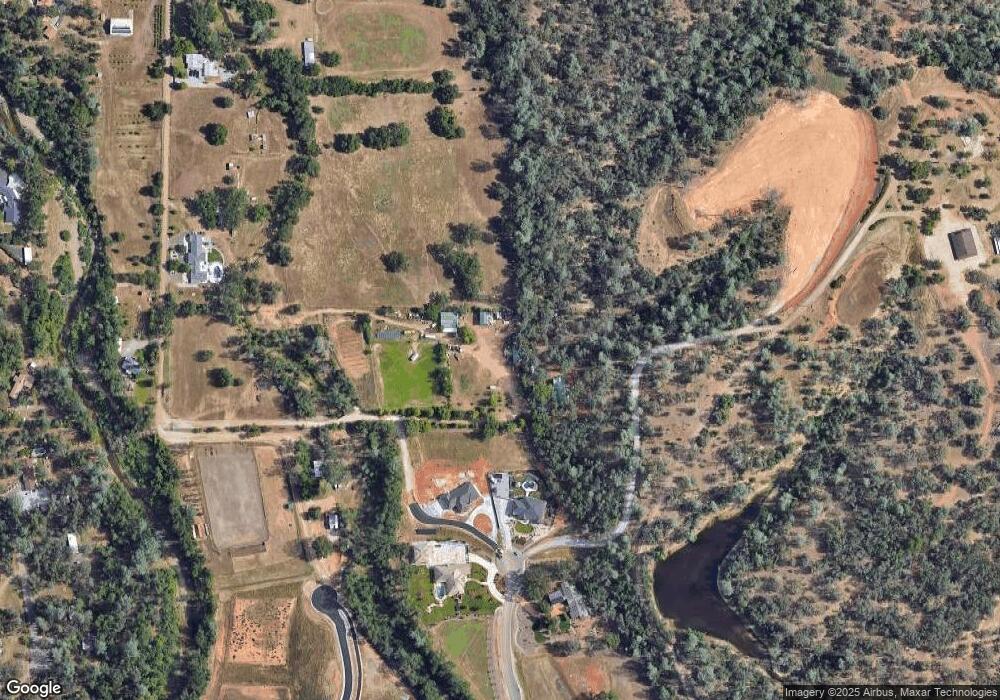 9885 Salmon Creek Rd, Redding, CA 96003 - photo 1