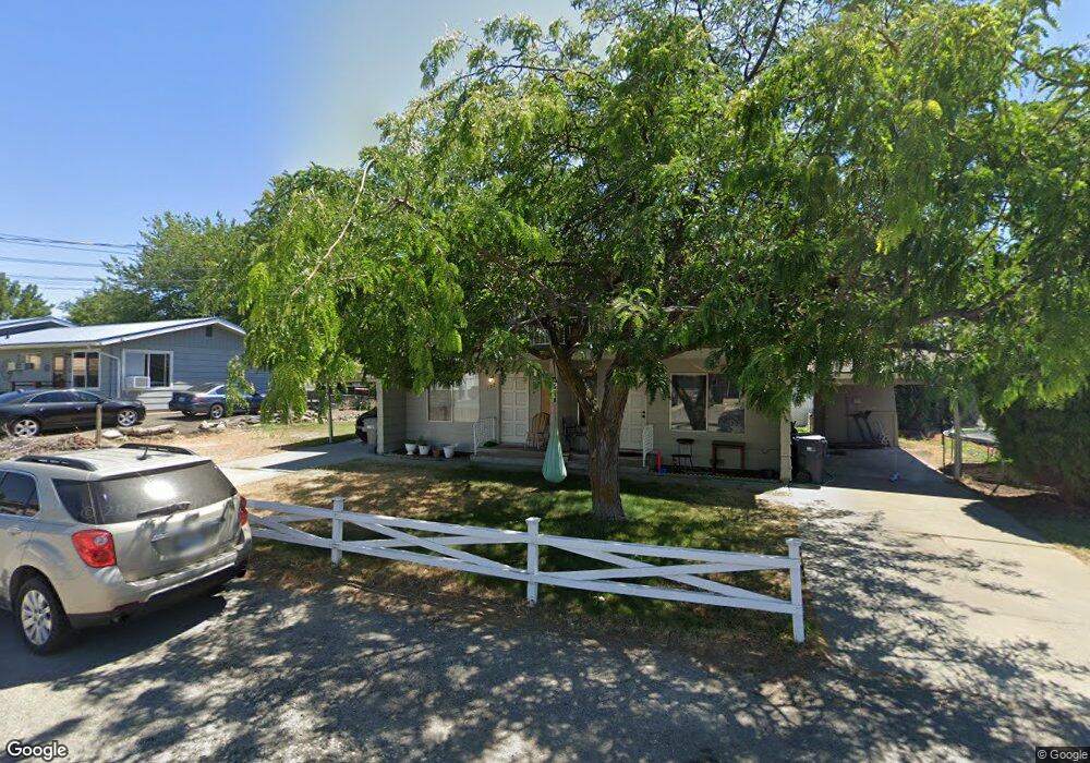 190 SE 2nd St 192 Se 2nd St, East Wenatchee, WA 98802 - photo 1