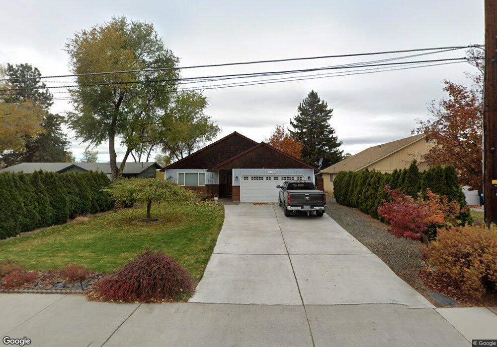 1129 SW 15th St, Redmond, OR 97756 - photo 1