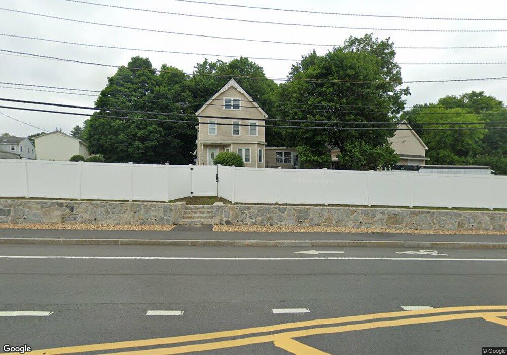 2205 Lakeview Ave, Dracut, MA 01826 - photo 1