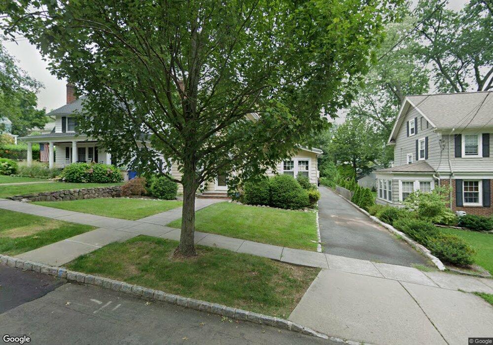 31 Berkeley Rd, Millburn, NJ 07041 - photo 1